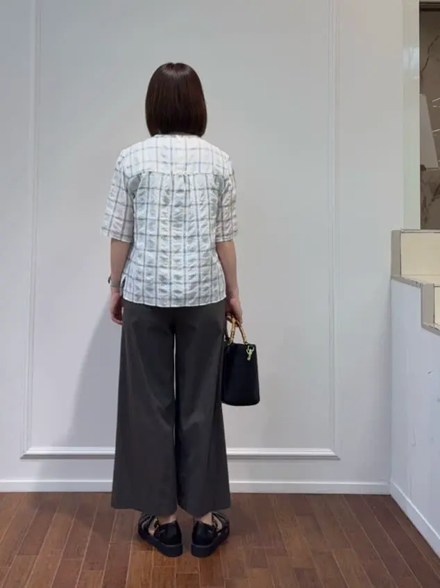 J.PRESS LADIES スタッフ コーディネート画像