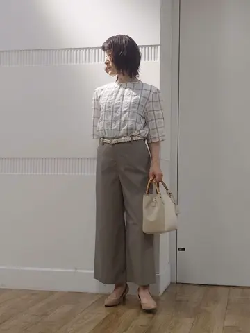 J.PRESS LADIES スタッフ コーディネート画像