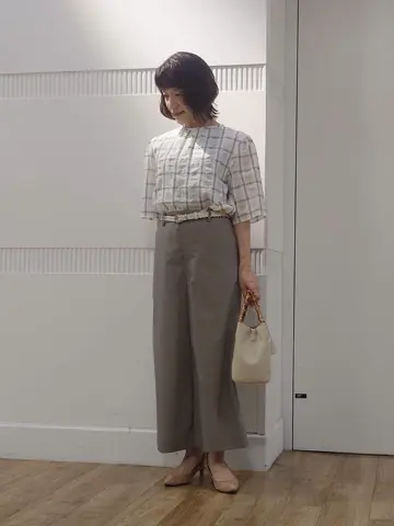 J.PRESS LADIES スタッフ コーディネート画像