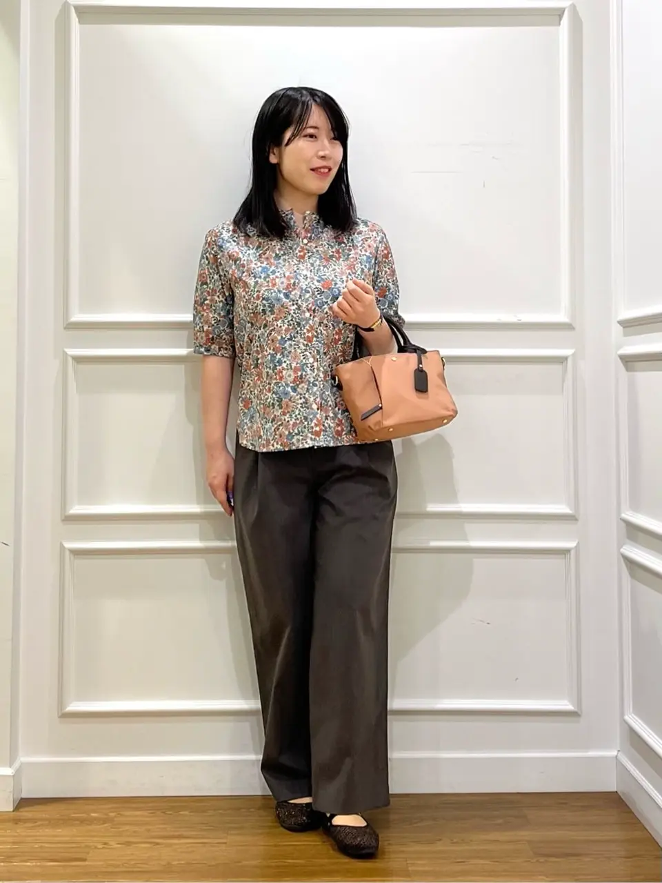 J.PRESS LADIES スタッフ コーディネート画像