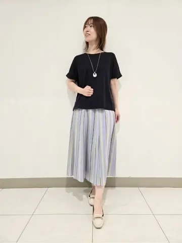 J.PRESS LADIES スタッフ コーディネート画像