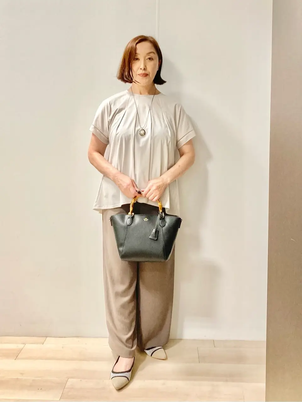 J.PRESS LADIES スタッフ コーディネート画像