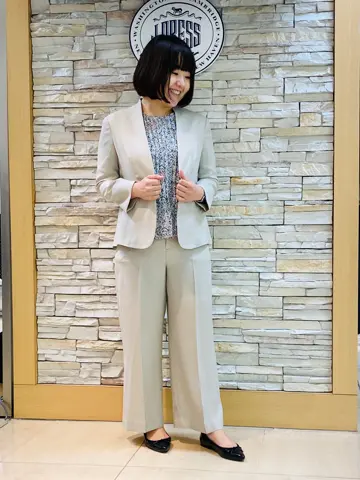 J.PRESS LADIES 内田 コーディネート画像