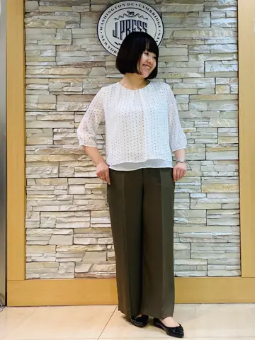 J.PRESS LADIES 内田 コーディネート画像