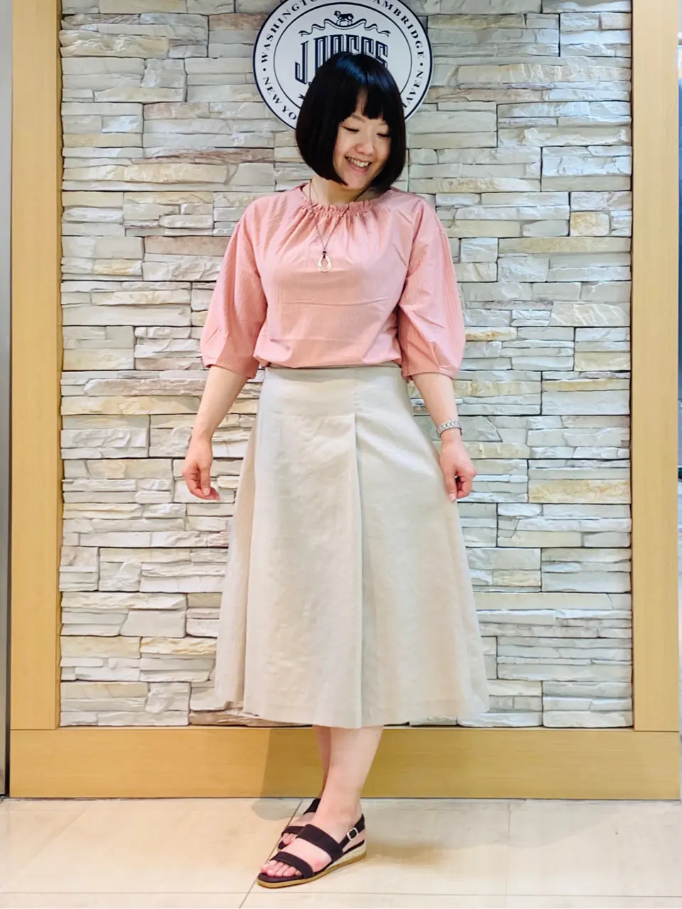 J.PRESS LADIES 内田 コーディネート画像