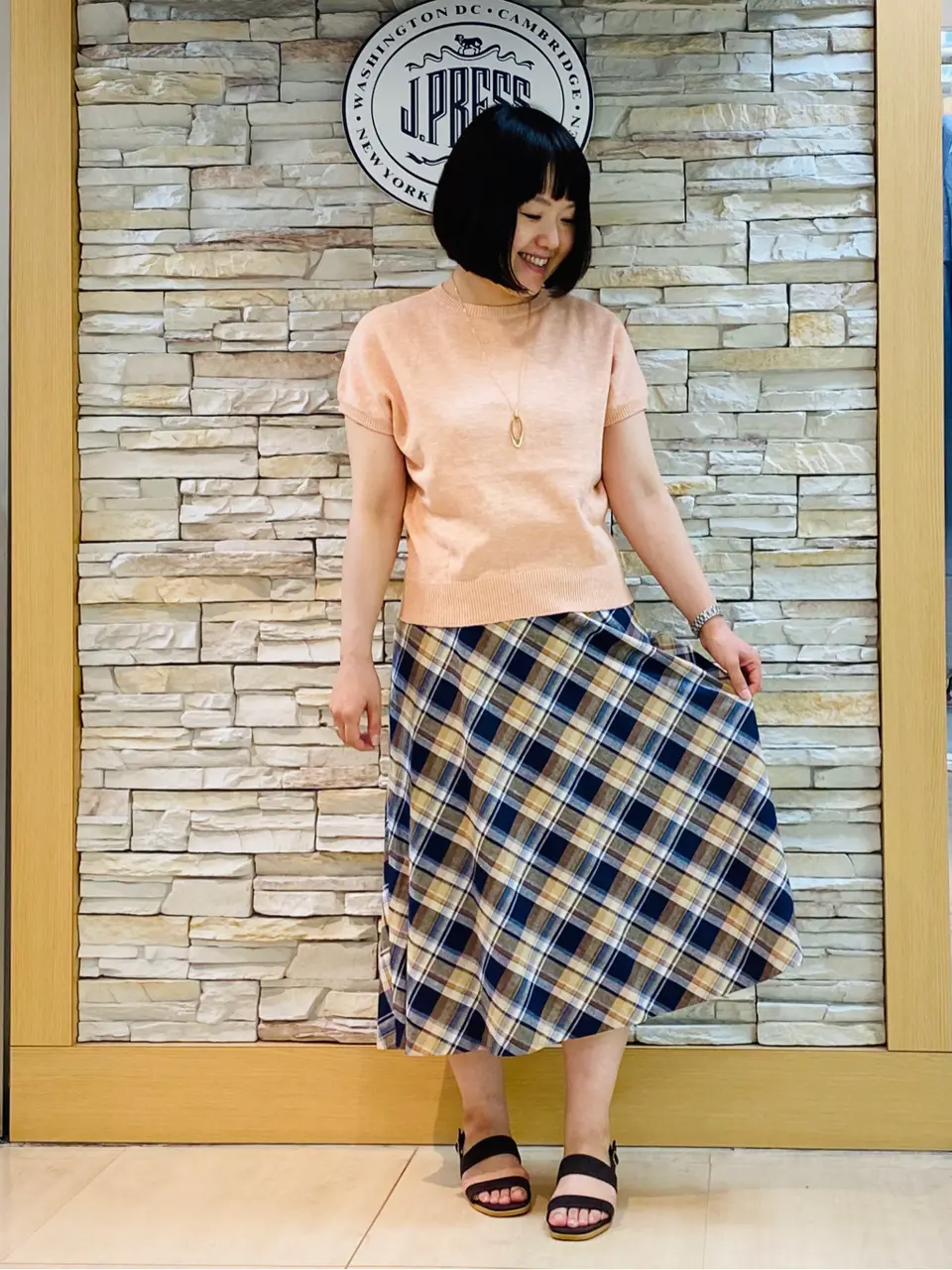 J.PRESS LADIES 内田 コーディネート画像