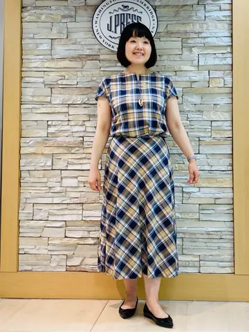J.PRESS LADIES 内田 コーディネート画像