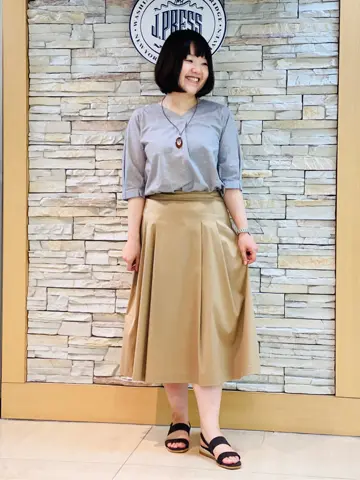 J.PRESS LADIES 内田 コーディネート画像