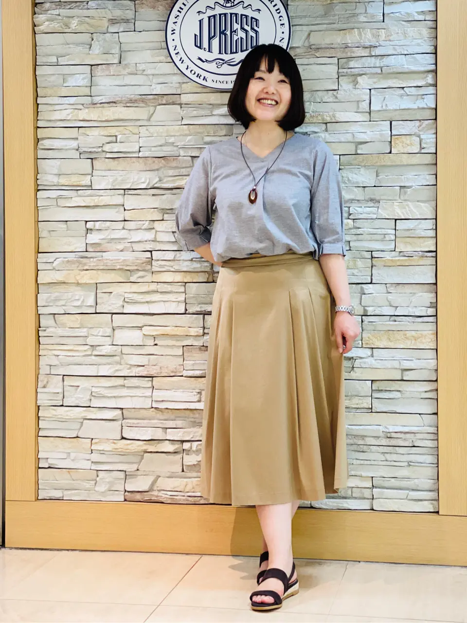 J.PRESS LADIES 内田 コーディネート画像