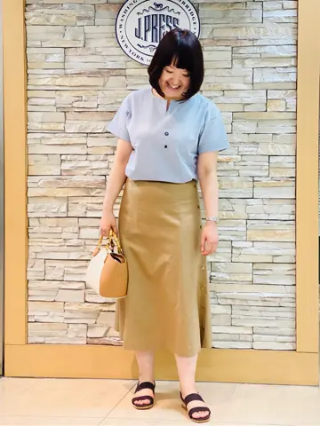 J.PRESS LADIES 内田 コーディネート画像