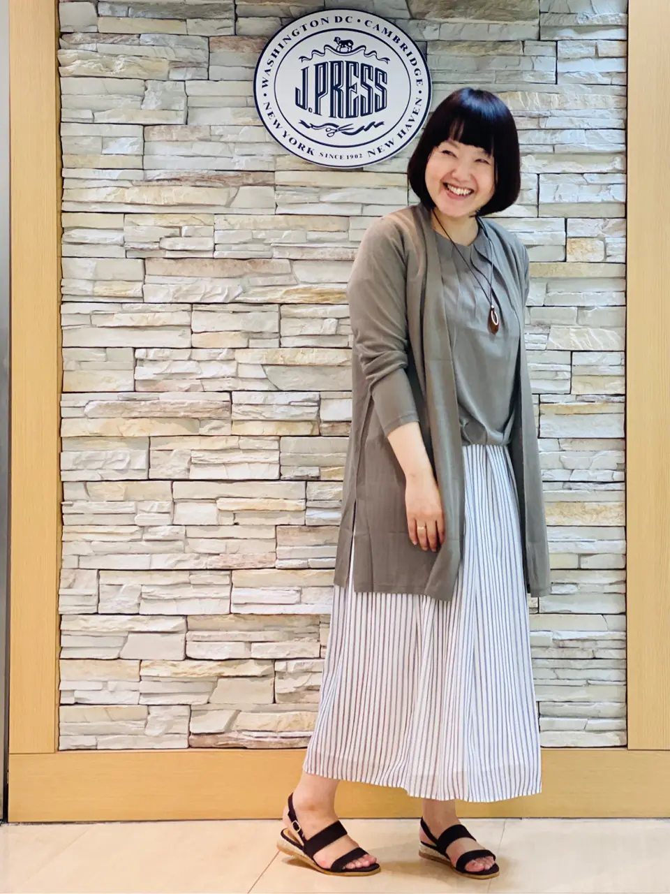 J.PRESS LADIES 内田 コーディネート画像