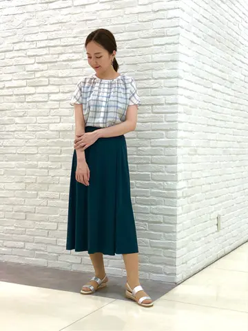 J.PRESS LADIES スタッフ コーディネート画像