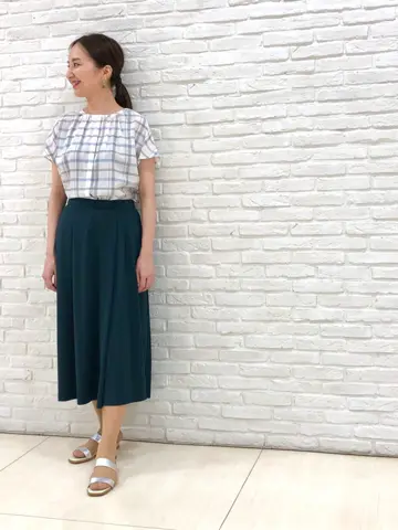 J.PRESS LADIES スタッフ コーディネート画像