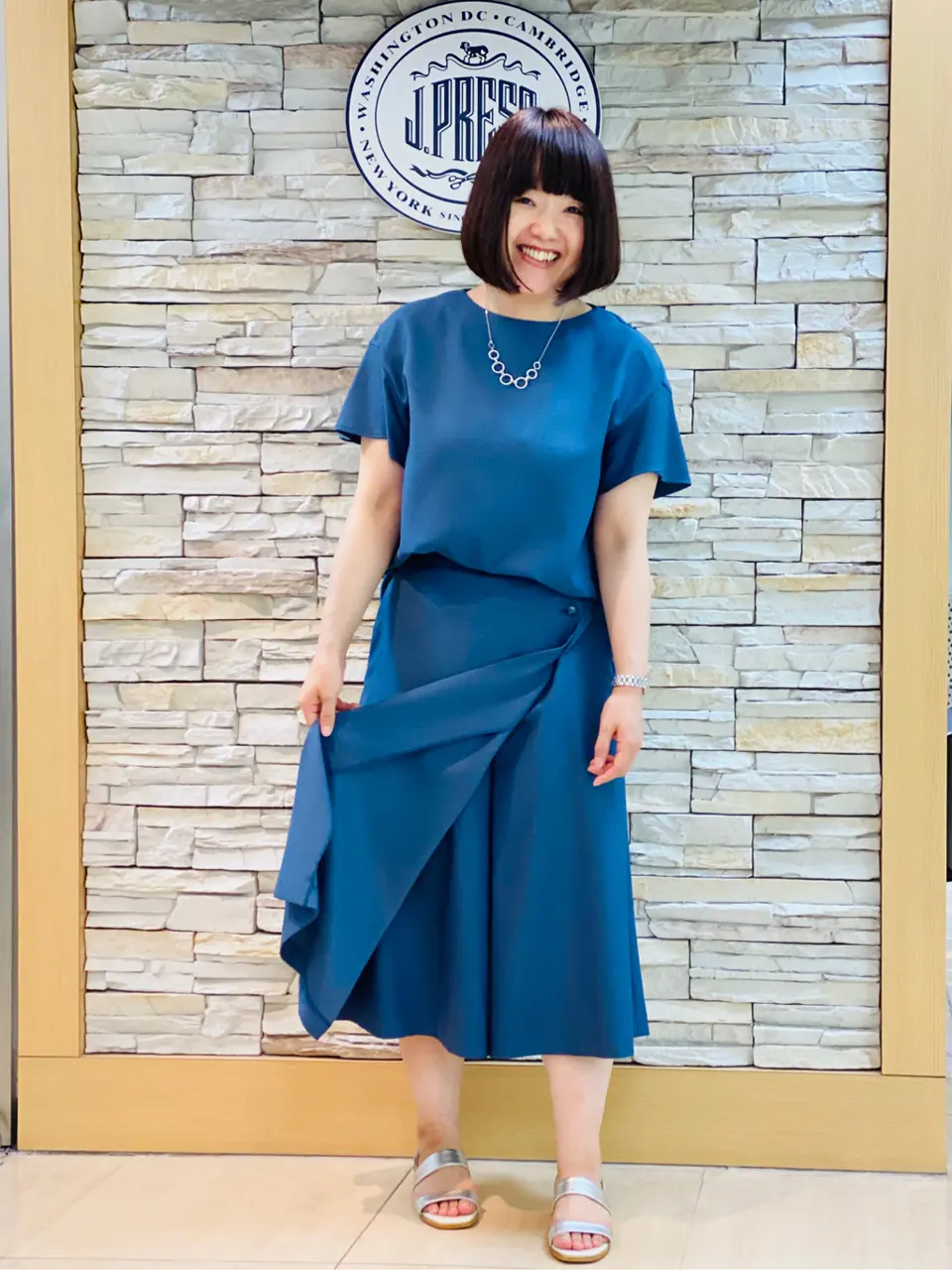 J.PRESS LADIES 内田 コーディネート画像