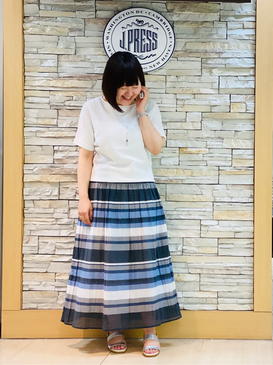 J.PRESS LADIES 内田 コーディネート画像