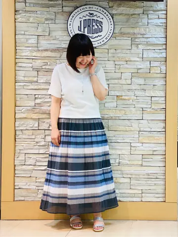 J.PRESS LADIES 内田 コーディネート画像