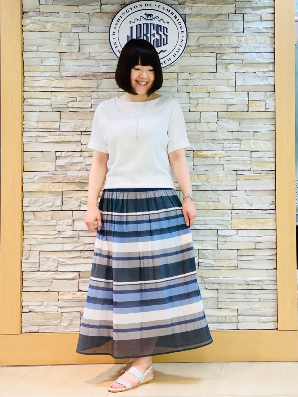 J.PRESS LADIES 内田 コーディネート画像