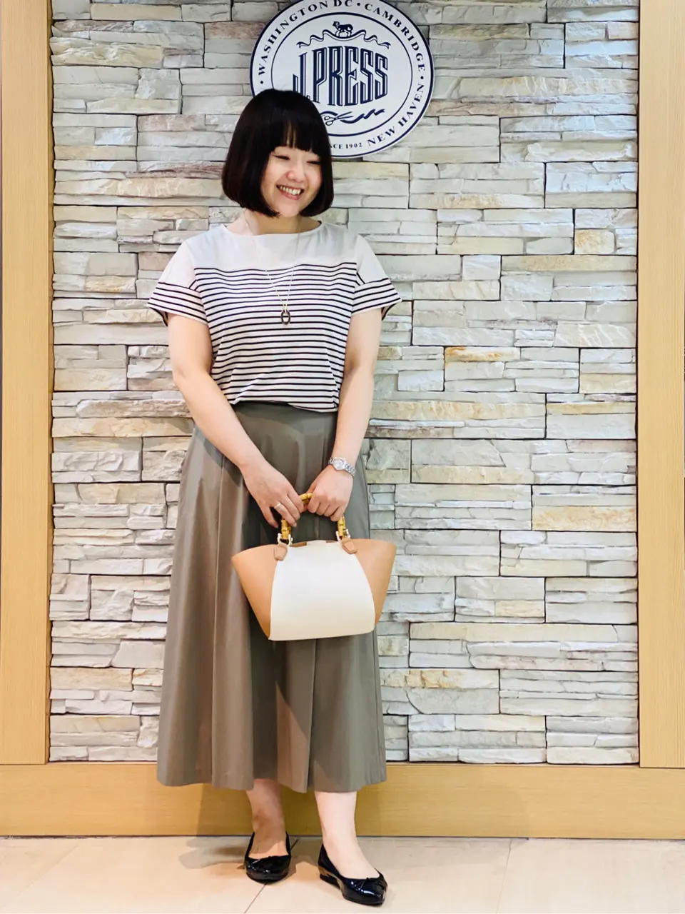 J.PRESS LADIES 内田 コーディネート画像