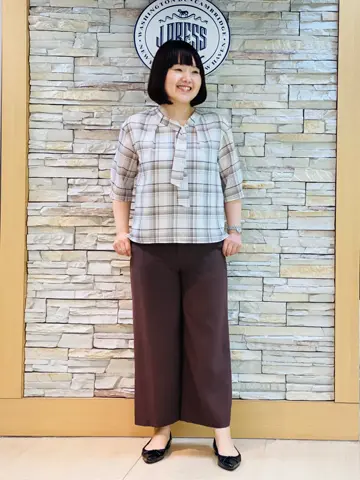 J.PRESS LADIES 内田 コーディネート画像