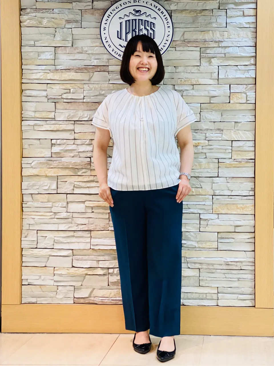 J.PRESS LADIES 内田 コーディネート画像