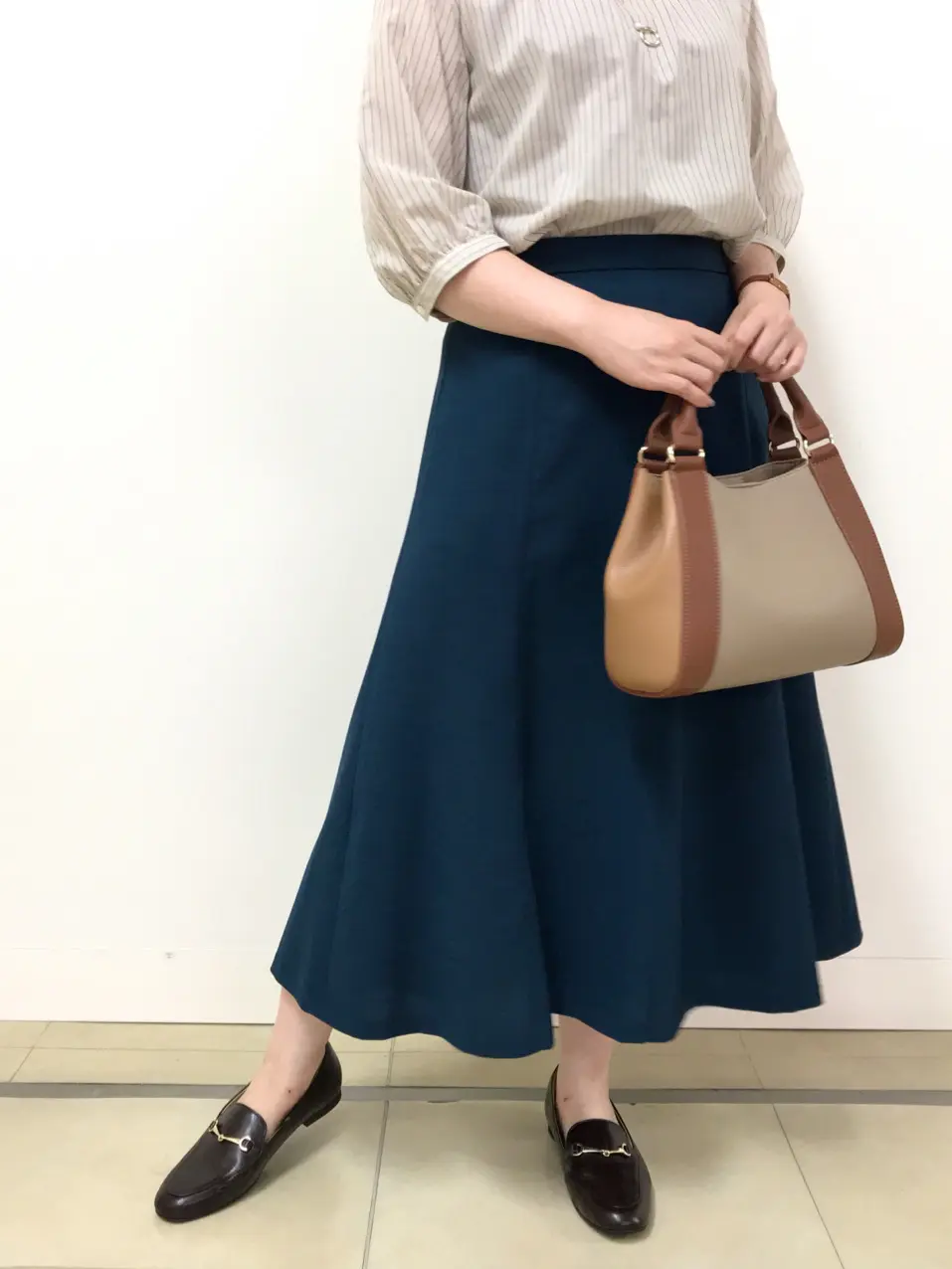 J.PRESS LADIES 金子 コーディネート画像