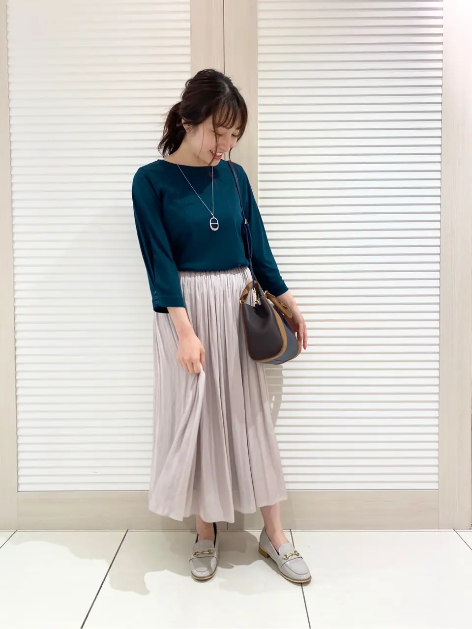 J.PRESS LADIES スタッフ コーディネート画像