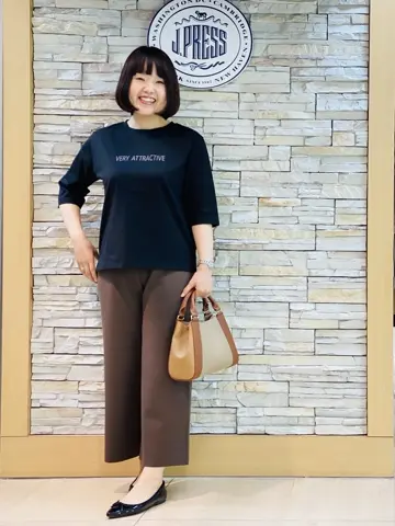 J.PRESS LADIES 内田 コーディネート画像