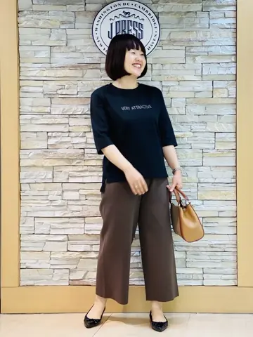 J.PRESS LADIES 内田 コーディネート画像