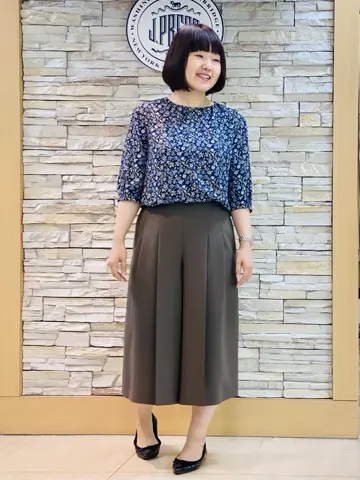 J.PRESS LADIES 内田 コーディネート画像