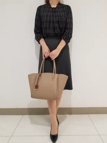 J.PRESS LADIES スタッフ コーディネート画像