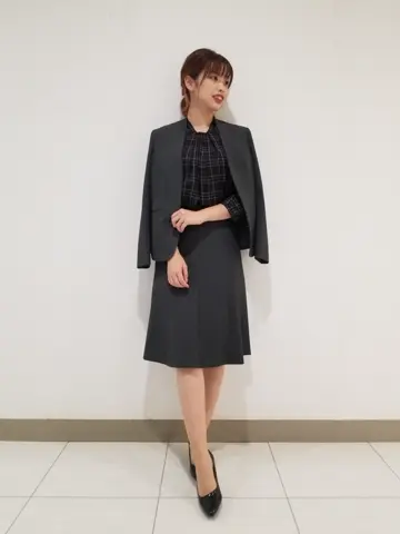 J.PRESS LADIES スタッフ コーディネート画像