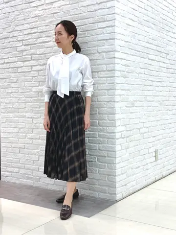 J.PRESS LADIES スタッフ コーディネート画像