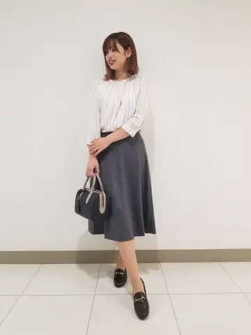 J.PRESS LADIES スタッフ コーディネート画像