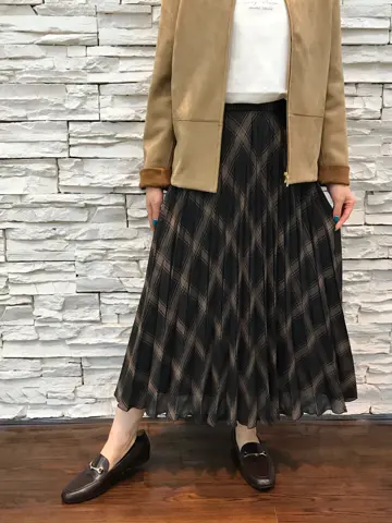 J.PRESS LADIES 金子 コーディネート画像