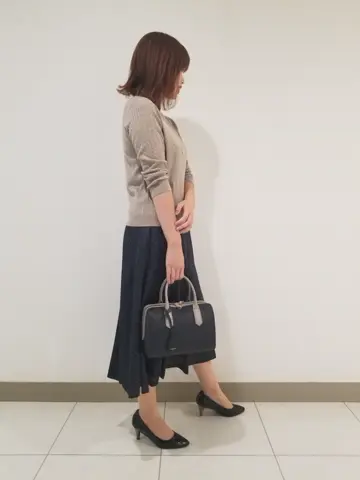 J.PRESS LADIES スタッフ コーディネート画像