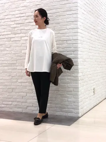 J.PRESS LADIES スタッフ コーディネート画像