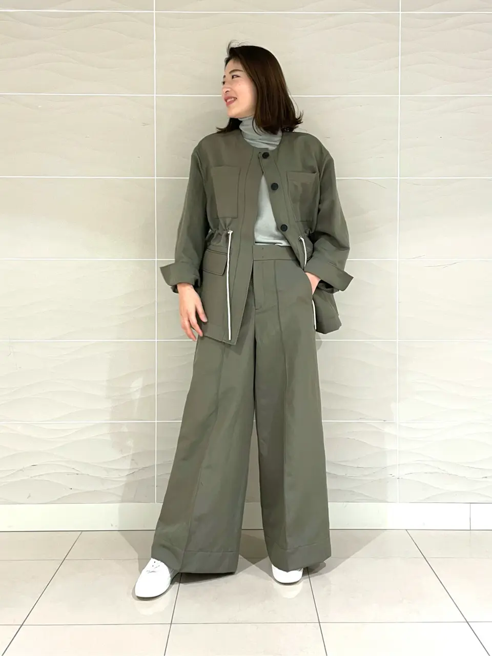 JOSEPH スタッフ コーディネート画像