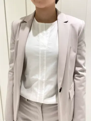 JOSEPH スタッフ コーディネート画像