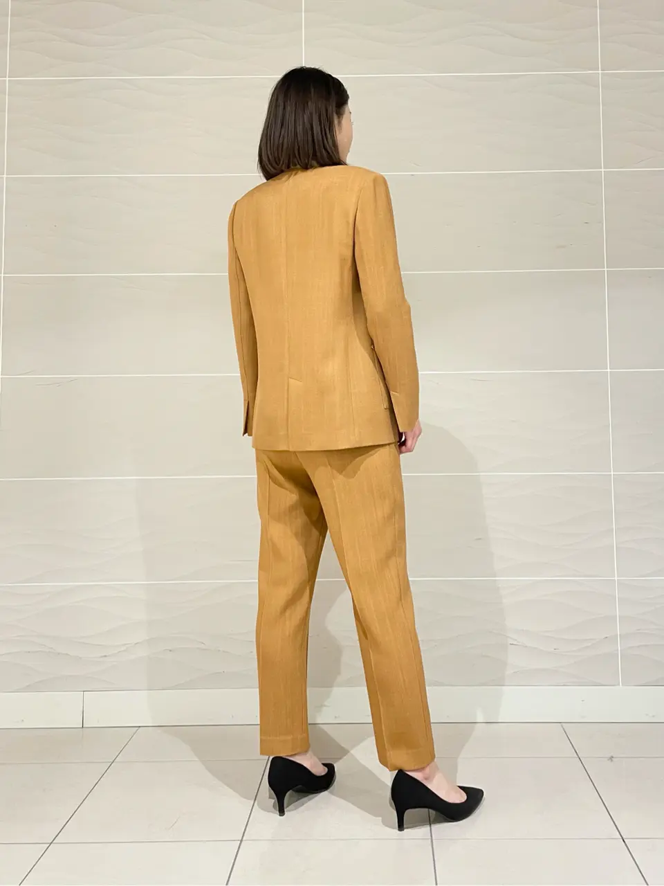 JOSEPH スタッフ コーディネート画像