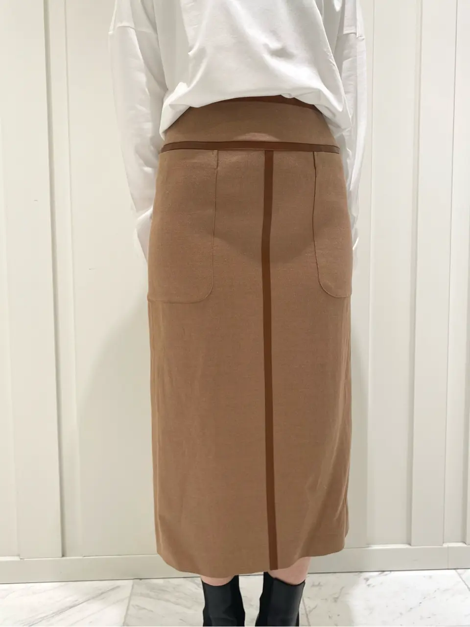 JOSEPH スタッフ コーディネート画像