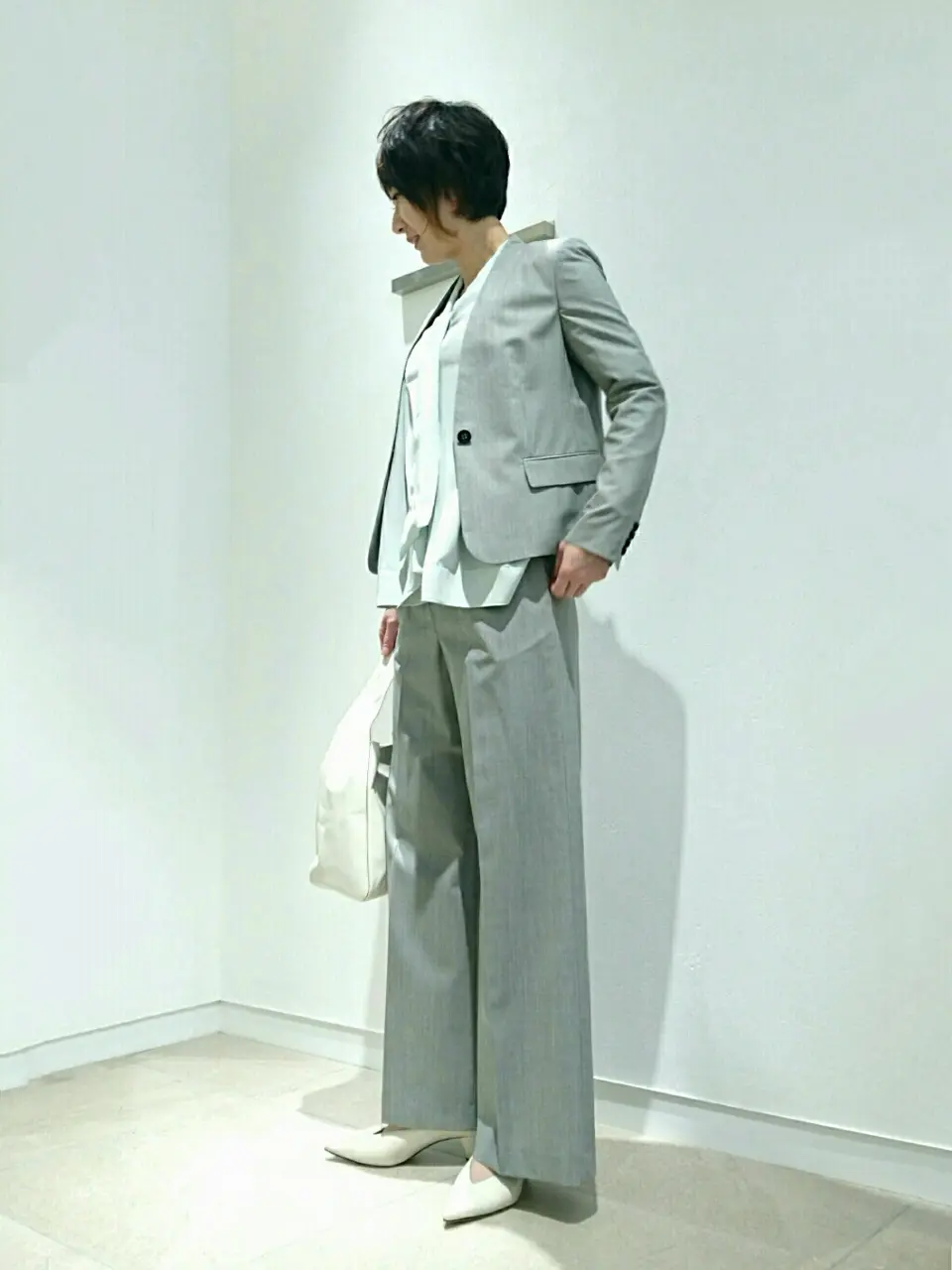  スタッフ コーディネート画像