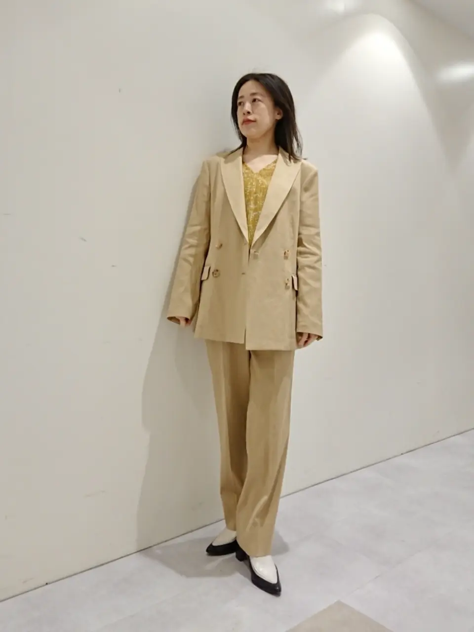 JOSEPH スタッフ コーディネート画像