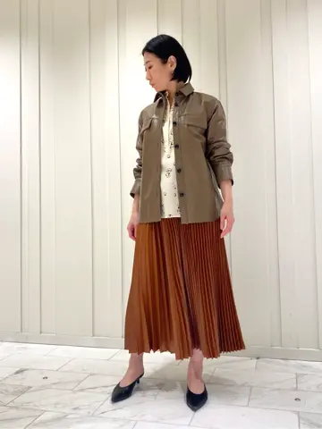 JOSEPH スタッフ コーディネート画像