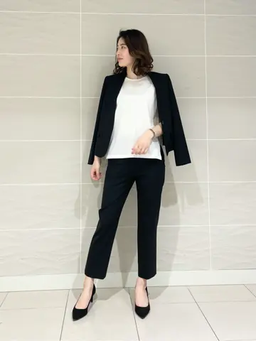 JOSEPH スタッフ コーディネート画像