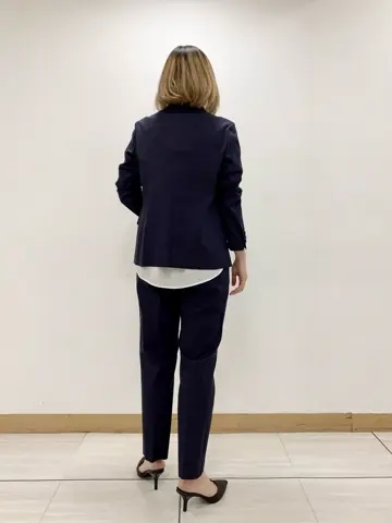 JOSEPH スタッフ コーディネート画像