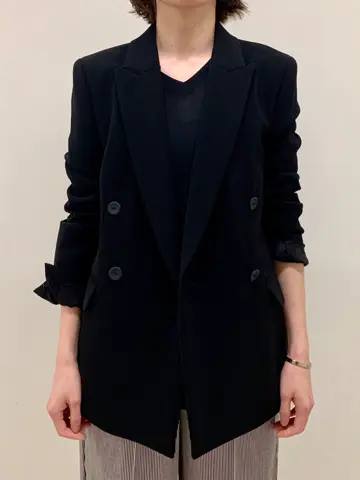 JOSEPH スタッフ コーディネート画像