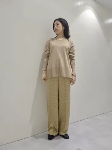 JOSEPH スタッフ コーディネート画像