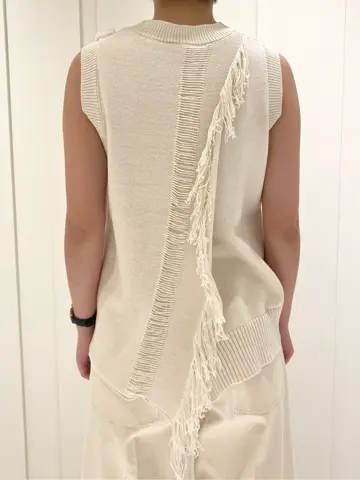 JOSEPH スタッフ コーディネート画像