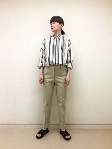 JOSEPH スタッフ コーディネート画像