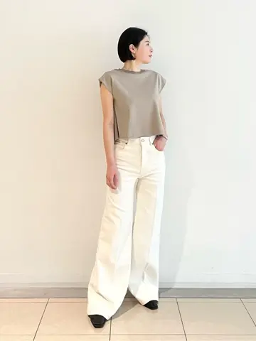 JOSEPH スタッフ コーディネート画像